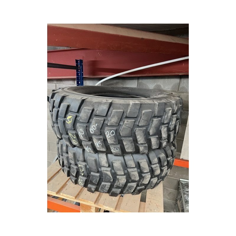 Neumáticos,14.75R20, (13.00-20) usadas