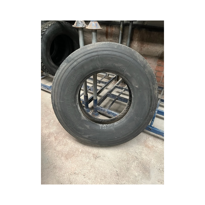 Neumáticos, 12R22.5, recauchutado (suelta)