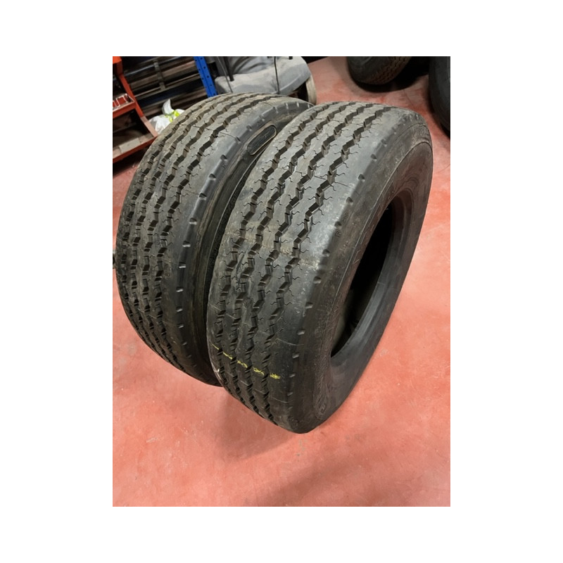 Neumáticos, 245/70R17.5, 143/141J Recauchutadas