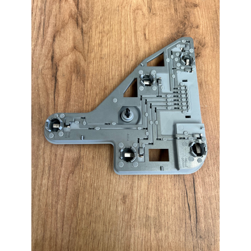 A2038200777,Portalamparas para mercedes-benz clase c (w203)